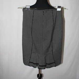 CLEARANCE! White House Black Market Polka Dot Pencil Skirt 6 EUC Back Ruffle